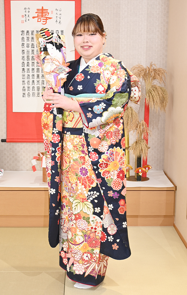 成人式の振袖・着物｜安城市の きもの和楽 かね宗｜着付・レンタル