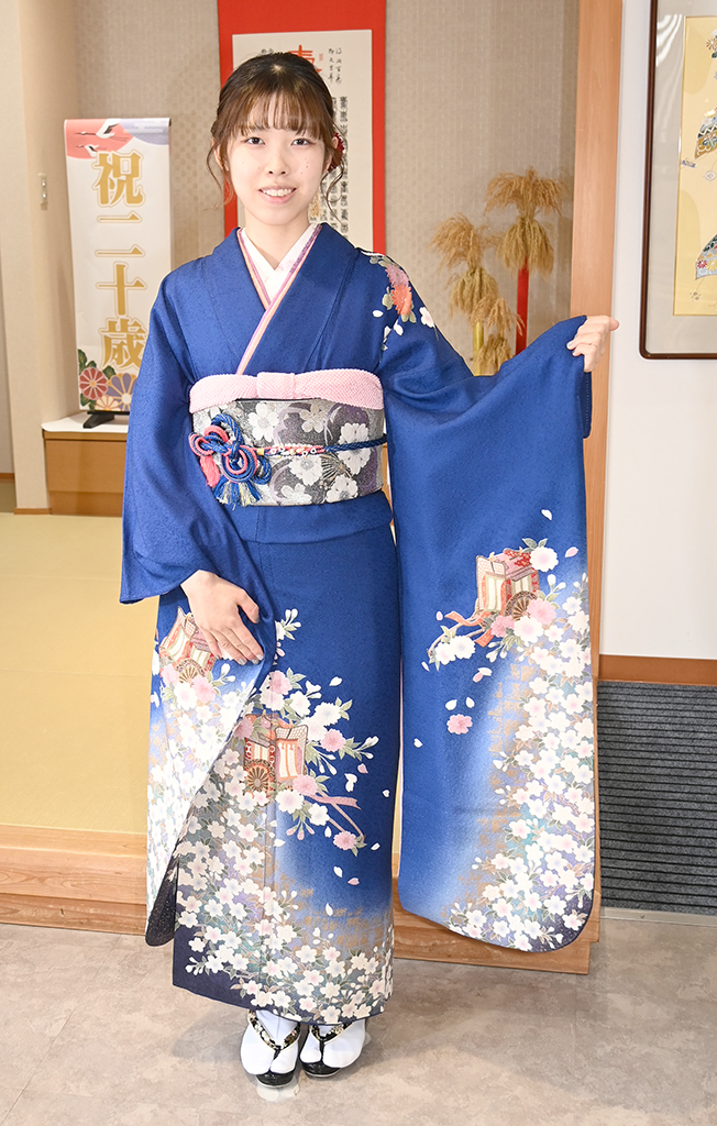 お客様の声2025_11|成人式の振袖・着物｜安城市の きもの和楽 かね宗｜着付・レンタル